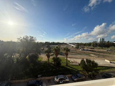 LEFKOŞA/ORTAKÖY'DE 3+1 CUMHURİYET PARKINA BAKAN TÜRK KOÇANLI DAİRE-19