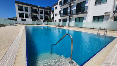 GİRNE/ALSANCAK SATILIK 2+1 BAHÇELİ DAİRE | HAVUZLU SİTE