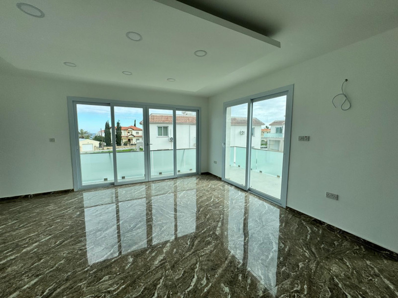 GİRNE/ALSANCAKTA 2+1 SATILIK SIFIR DAİRE-6