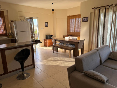 GİRNE/ALSANCAK ATAKARA MARKET BÖLGESİNDE HAVUZLU SİTEDE SATILIK 3+1 FUL EŞYALI DAİRE-5