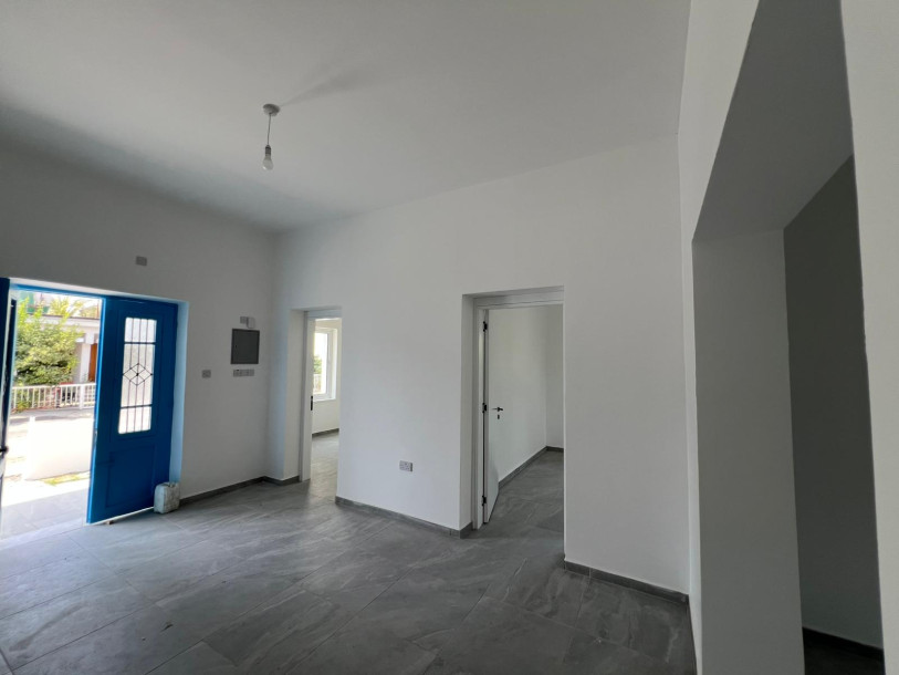 LEFKOŞA/ DEREBOYU BÖLGESİNDE KİRALIK 3+1 MÜSTAKİL BAHÇELİ EV-11