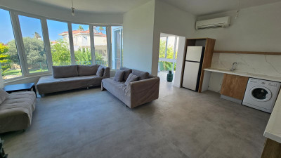 GİRNE ALSANCAK (DENİZKIZI BÖLGESİ) SATILIK BAHÇELİ 3+1 DAİRE-2