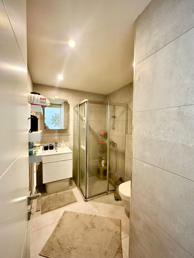 Girne Merkezde Park Avm Resıdence'de Özel Satılık 3+1 Daire-21