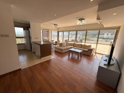 GİRNE MERKEZ'DE BARIŞ PARK BÖLGESİNDE 2+1 PENTHOUSE-3