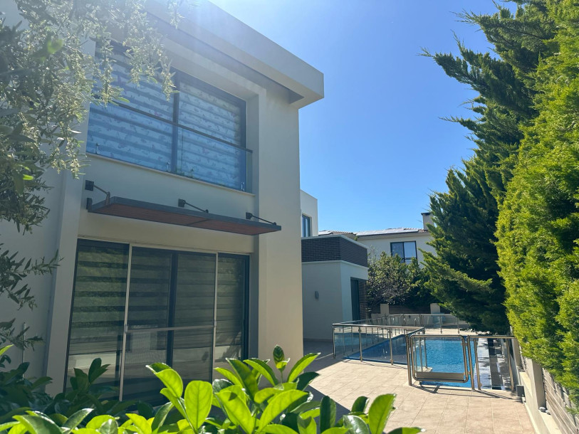 GİRNE/BELLAPAİS'TE KİRALIK 4+1 EŞYALI GENİŞ BAHÇELİ VİLLA-1