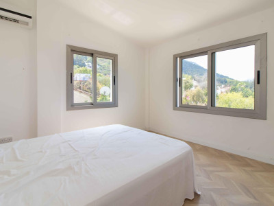 GİRNE/BELLAPAİS'TE SATILIK 3+1 ÖZEL HAVUZLU VİLLA-8