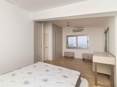 GİRNE/BELLAPAİS'TE SATILIK 3+1 ÖZEL HAVUZLU VİLLA-9