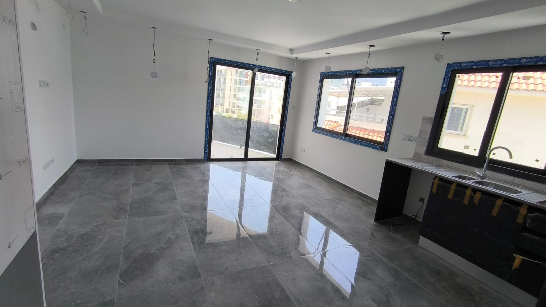 GİRNE YUKARI GİRNE | SATILIK 2+1 DAİRE (TÜRK KOÇANLI)-4