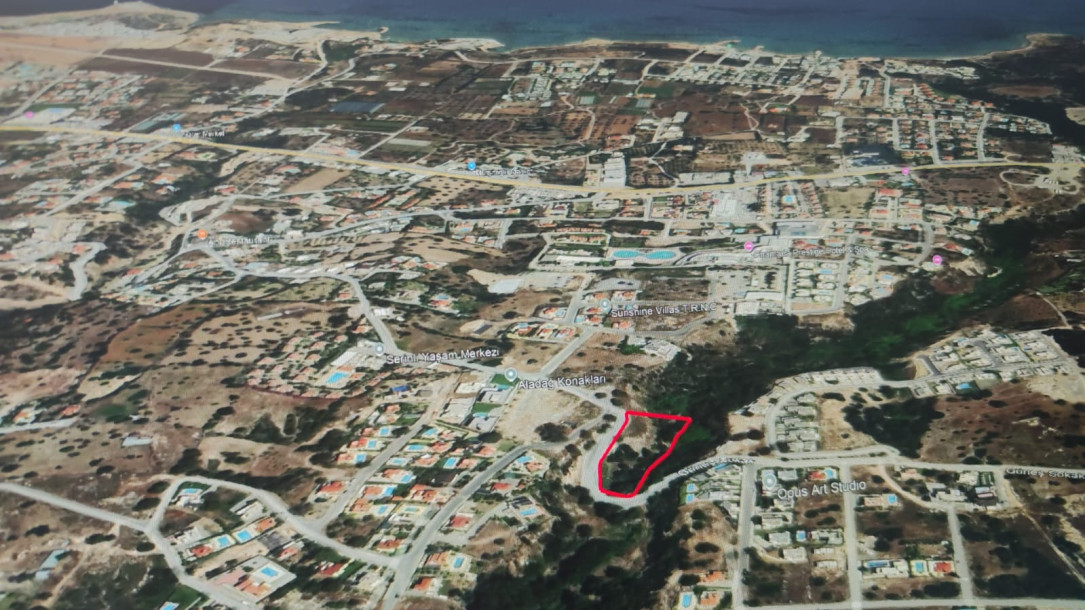 GİRNE/ÇATALKÖYDE SATILIK ARSA-1