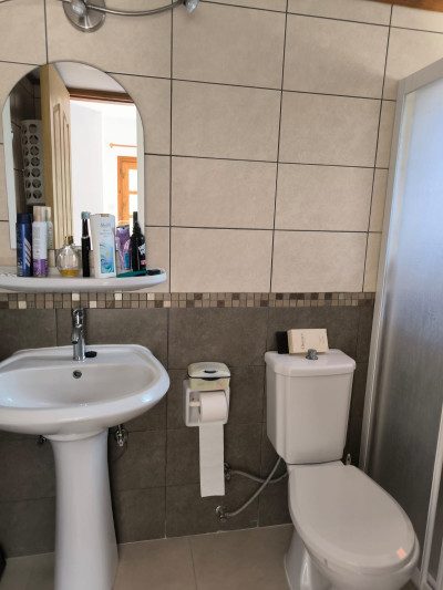 GİRNE/ÇATALKÖY'DE SATILIK ÖZEL HAVUZLU 3+1 VİLLA-25