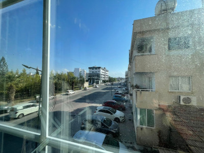 LEFKOŞA/YENİKENT' TE TİCARİ İZİNLİ 3+1 SATILIK DAİRE-20