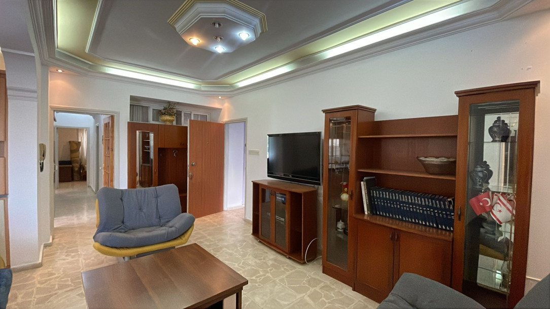 LEFKOŞA/YENİKENT' TE TİCARİ İZİNLİ 3+1 SATILIK DAİRE-5