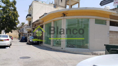 LEFKOŞA SURLARİÇİ'NDE SATILIK DÜKKAN/OFİS