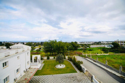 GİRNE/EDREMİT'TE SATILIK MÜKEMMEL 5+1 HAVUZLU VİLLA-6