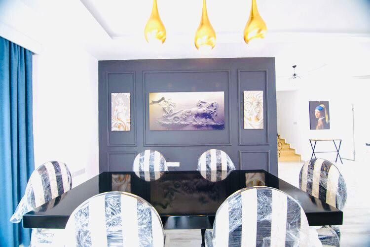 GİRNE/EDREMİT'TE SATILIK MÜKEMMEL 5+1 HAVUZLU VİLLA-16