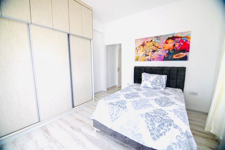 GİRNE/EDREMİT'TE SATILIK MÜKEMMEL 5+1 HAVUZLU VİLLA-20