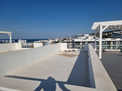 GİRNE/ESENTEPE – CAESAR CLIFF SATILIK 1+1 DENİZ MANZARALI DAİRE | ÇATI TERASLI-8
