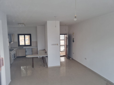 GİRNE/ESENTEPEDE SATILIK 3+1 DAİRE-6