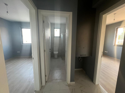 GİRNE/ALSANCAK ATAKARA MARKET BÖLGESİNDE SATILIK EŞYASIZ 2+1 DAİRE-5