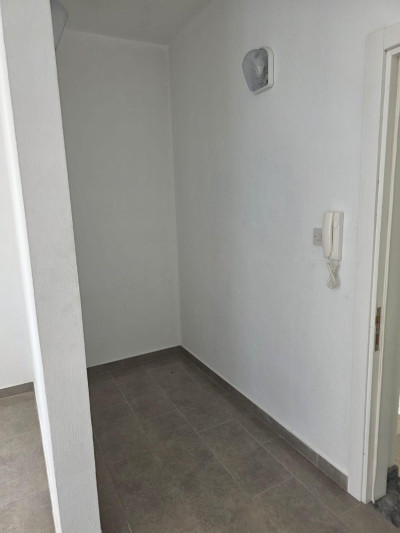 GİRNE NUSMAR BÖLGESİNDE KİRALIK 2+1 EŞYASIZ DAİRE-8