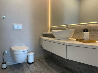 GİRNE MERKEZDE SATILIK 3+1 DAİRE – HAVUZLU REZİDANS-18