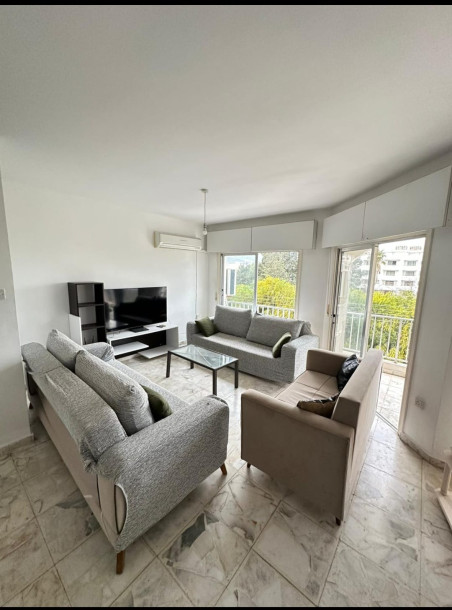 GİRNE / LES AMBASSADEURS’TA KİRALIK 2+1 DAİRE-1