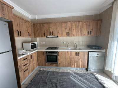 GİRNE MERKEZ PATARA SİTESİNDE KİRALIK 3+1 EŞYALI DAİRE-11