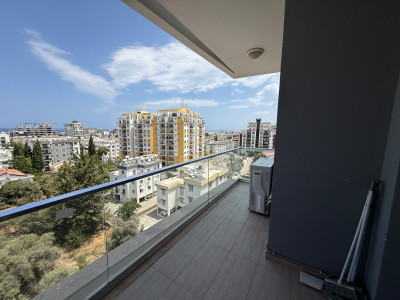 GİRNE MERKEZ –TÜRK KOÇANLI HAVUZLU SİTE İÇERİSİNDE SATILIK 3+1 DAİRE