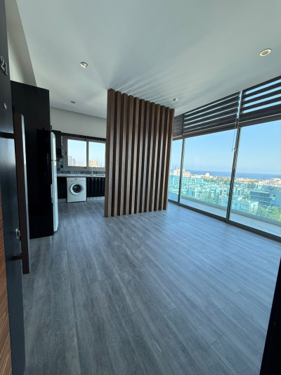 GİRNE MERKEZ – 9. KATTA DENİZ MANZARALI KİRALIK OFİS-4