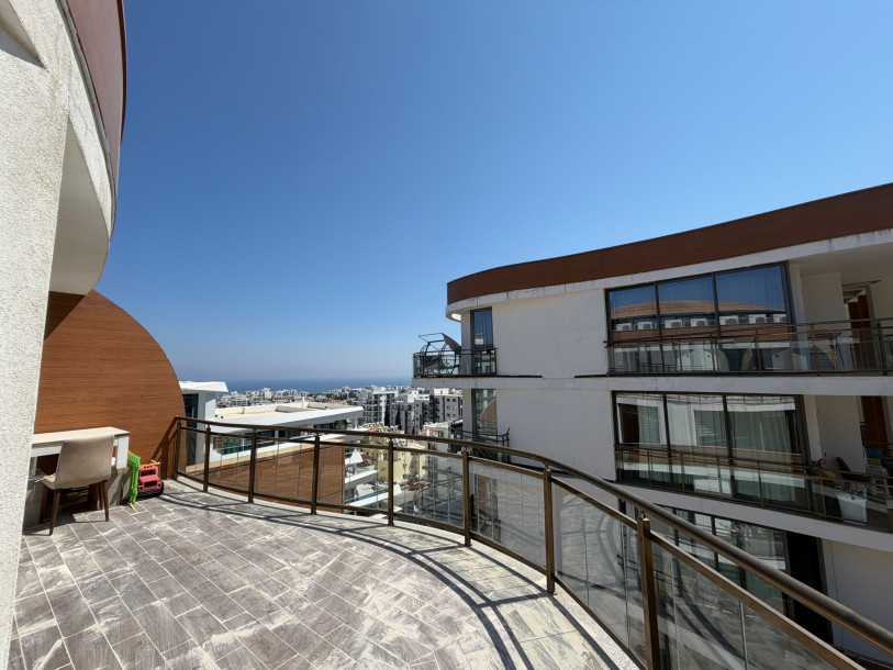 GİRNE MERKEZ SİTE İÇERİSİNDE KİRALIK 3+1 LOFT PENTHOUSE-10