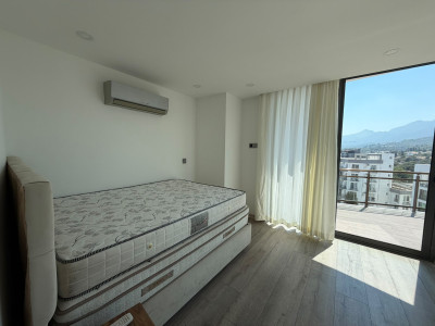 GİRNE MERKEZ SİTE İÇERİSİNDE KİRALIK 3+1 LOFT PENTHOUSE-6
