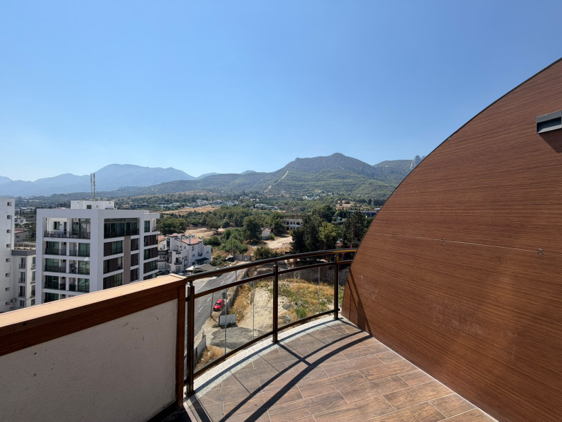 GİRNE MERKEZ SİTE İÇERİSİNDE KİRALIK 3+1 LOFT PENTHOUSE-12