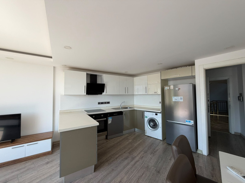 GİRNE MERKEZ SİTE İÇERİSİNDE KİRALIK 3+1 LOFT PENTHOUSE-3