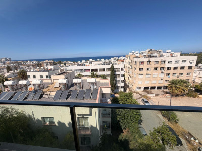 GİRNE MERKEZ’DE SATILIK 4+1 DAİRE-26
