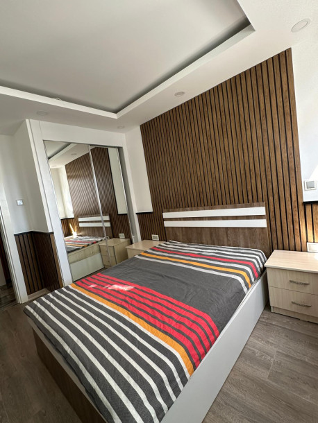 GİRNE AKACAN SİTESİNDE SATILIK DENİZ VE DAĞ MANZARALI 4+1 EŞYALI DAİRE-14