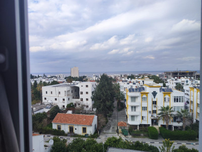 GİRNE MERKEZDE SATILIK 2+1 PENTHOUSE-5