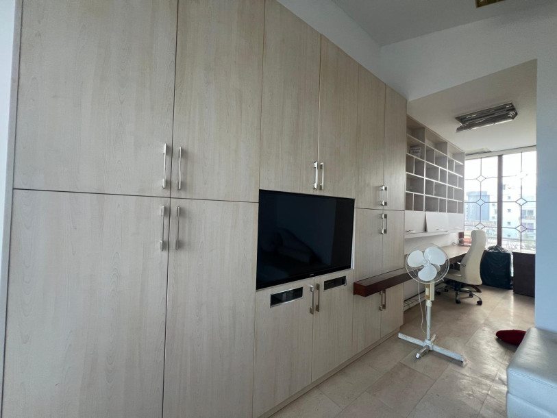 LEFKOŞA GÖNYELİ – TÜRK KOÇANLI SATILIK 350 m² TRIPLEX VİLLA-6