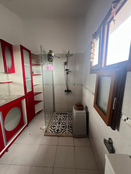 LEFKOŞA GÖNYELİ – TÜRK KOÇANLI SATILIK 350 m² TRIPLEX VİLLA-18