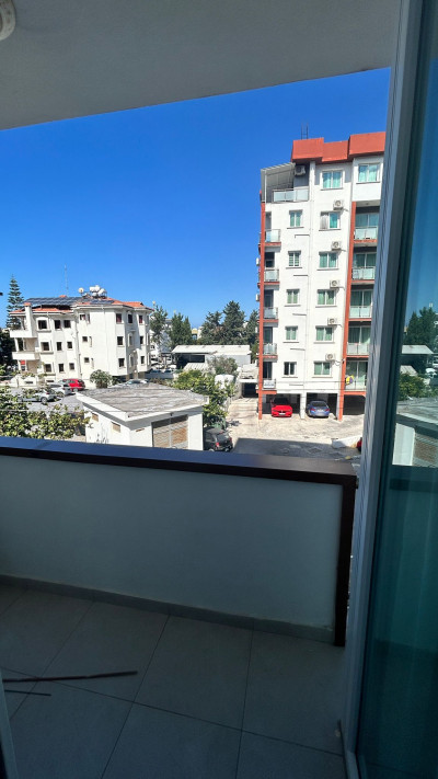 LEFKOŞA GÖNYELİ – SATILIK 2+1 DAİRE-16