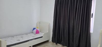 LEFKOŞA GÖNYELİ’DE KİRALIK 3+1 DAİRE FULL EŞYALI • GENİŞ VE FERAH • 130 M²-14