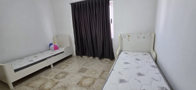 LEFKOŞA GÖNYELİ’DE KİRALIK 3+1 DAİRE FULL EŞYALI • GENİŞ VE FERAH • 130 M²-15