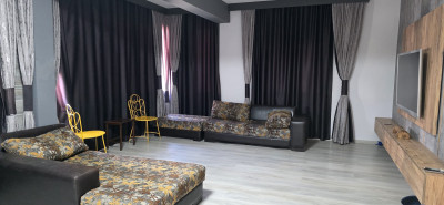 LEFKOŞA GÖNYELİ’DE KİRALIK 3+1 DAİRE FULL EŞYALI • GENİŞ VE FERAH • 130 M²