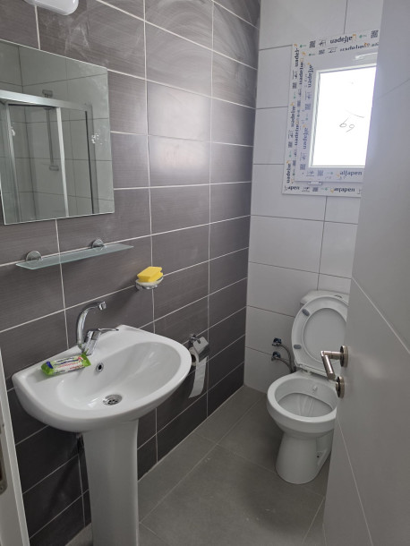 LEFKOŞA/ GÖNYELİ MERKEZ’DE KİRALIK 2+1 DAİRE-11
