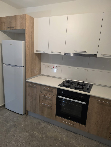 LEFKOŞA/ GÖNYELİ MERKEZ’DE KİRALIK 2+1 DAİRE-4