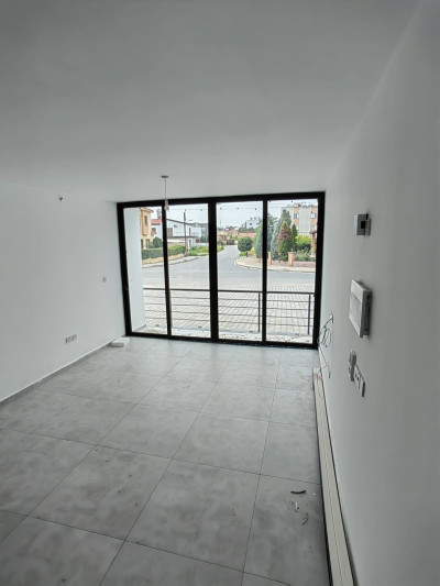 LEFKOŞA/GÖNYELİ'DE ZEMİN KAT 2+1 SATILIK DAİRE-5