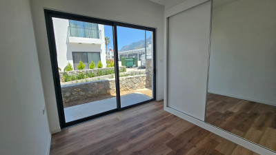 GİRNE/KARŞIYAKA AQUALINA RESIDENCE’TA SATILIK BAHÇELİ 2+1 LÜKS DAİRE | RESORT YAŞAM-9