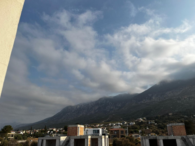 GİRNE/LAPTA’DA SATILIK YENİ 1+1 DAİRE-15