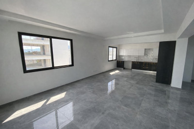 GİRNE MERKEZDE TÜRK KOÇANLI SATILIK 3+1 PENTHOUSE DAİRE