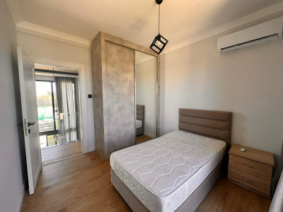 GİRNE / KARAOĞLANOĞLU’NDA KİRALIK LÜKS 3+1 LOFT DAİRE-5