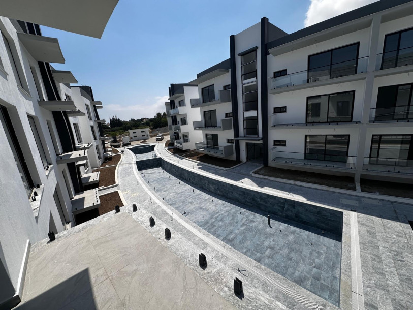 GİRNE LAPTA 'DA ﻿SATILIK 2+1 DAİRE-8